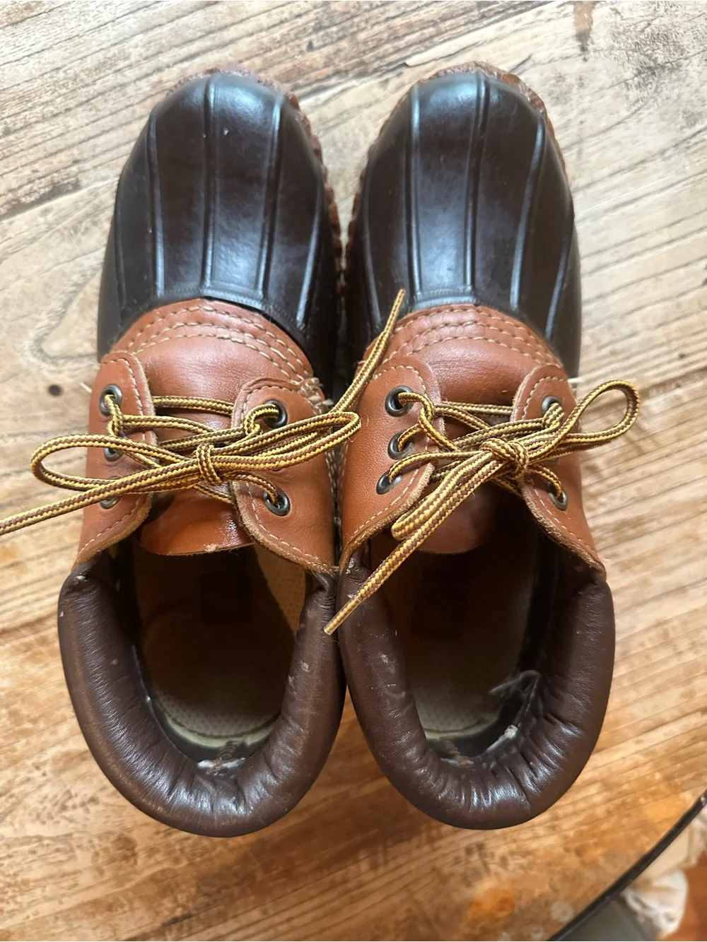 🦆Vintage  Preppy La Crosse Duck shoe size 7